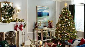 Decorate your home for the holidays with our list of santa approved decorations. How To Decorate A Christmas Tree