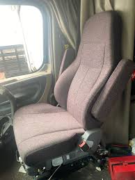 2016 Freightliner Cascadia 125 Seat For