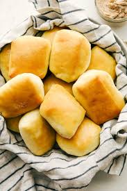 copycat texas roadhouse rolls and