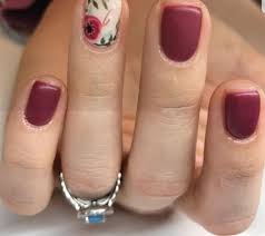 2 pictures vv nails and spa