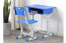The normal desks which adults use are pretty difficult to use for the kids. Best Desks For Kids 12 Best Selling Kid Desks To Make Home Learning Homework Easier For Students Shopping Guides 30seconds Mom
