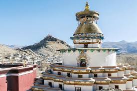 Gyantse Kumbum chorten photo stock. Image du nuage, indou - 80893066