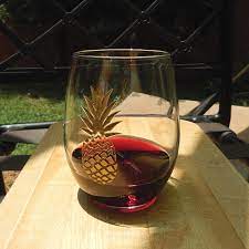 Golden Pineapple Stemless Wine Glass