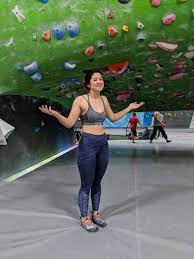 what to wear when indoor rock climbing