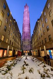 Explore rockefeller center hotels, restaurants, ice skating, tv tours and more. 15 Best Views In New York The Ultimate Manhattan Skyline Views The Whole World Is A Playground