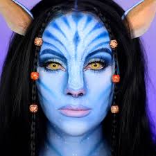 digital creator transforms into avatar