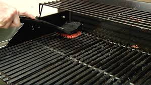 how to clean an lifire gas grill
