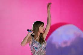 taylor swift plays gillette stadium may