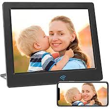 Amazon.com : AEEZO 10.1 Inch WiFi Digital Picture Frame, IPS Touch Screen  Smart Cloud Photo Frame with 16GB Storage, Easy Setup to Share Photos or  Videos via Frameo APP, Auto-Rotate, Wall Mountable (
