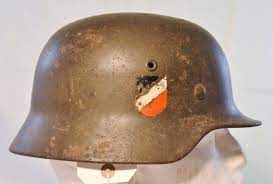 WW2 German M40 Helmet With Correct Batch And Makers Stamps - Sally Antiques