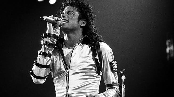 Nuevas denuncias contra Michael Jackson: los herederos del astro deberán responder en los tribunales de Los Ángeles - LA NACION