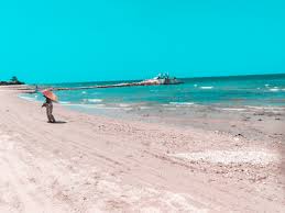 Fasilitas pantai tiga warna malang. Pantai Lon Malang Destinasi Baru Di Madura Iin Maulida S Blog