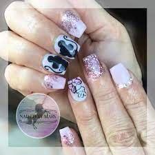 Mickey and Minnie Mouse pink glitter heaven short cute acrylic designs art  Disney Swarovski crystals nails | Mickey nails, Disney nails, Disneyland  nails
