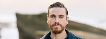 While short men's hairstyles may still be the norm for most, a lot of us don't realize just how much can be done with a short hair length. How To Use Pomade A Style Guide