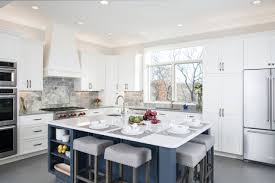 75 gray floor kitchen with quartz