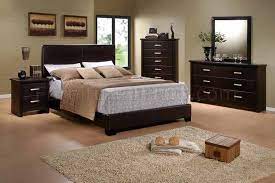 Brown Finish Modern 5pc Bedroom Set W