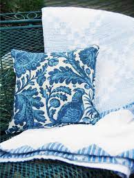 how to sew a simple outdoor pillow