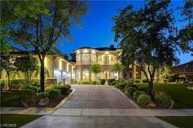 seven hills luxury homes