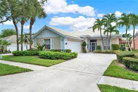 8596 doverbrook dr palm beach gardens