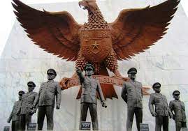 9 Patung Pahlawan Paling Megah Dan Bersejarah di Indonesia - Boombastis gambar png