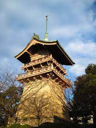 京都に幻の『銅閣寺』が実在した！？大雲院・祇園閣 | 京都府 | トラベルjp 旅行ガイド