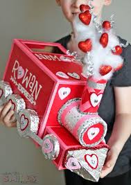 Feb 25, 2021 · valentine's day quotes can be very touching additions to your greeting card and go great with a box of chocolates or handmade valentine's day gift. 19 Diy Valentines Box Ideas Best Valentine Boxes