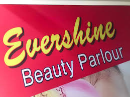 evershine beauty parlour in urwa