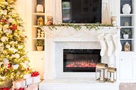 christmas ideas decorating a mantel