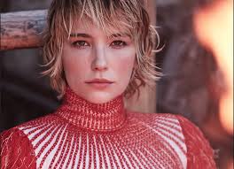 iris covet book haley bennett