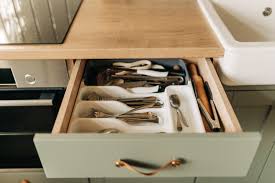 how to fix a kitchen drawer slide that
