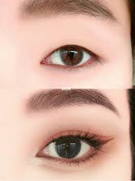 makeup hack to fake a double eyelid