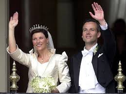 From 2002 to 2017 he was married to princess märtha louise, the elder child of king harald v. Princess Martha Louise Of Norway And Ari Behn Are Divorcing Royal Wedding Gowns Royal Wedding Dress Royal Brides