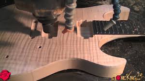 body build carvin guitars