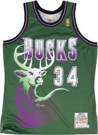 Milwaukee bucks rodions kurucs kelly green pet jersey for. Mitchell Ness 1996 97 Milwaukee Bucks Green 34 Ray Allen Jersey