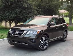 comparison 2017 nissan pathfinder