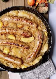 german sausage skillet with apples and