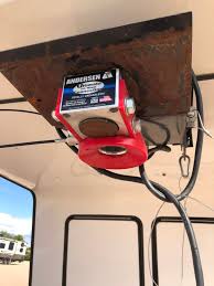 If you use your truck bed frequently the andersen is a must have. Andersen Ultimate 5th Wheel Connection A Strong Yet Simple Hitch Lower 48 In Tow