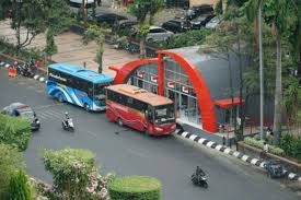 Persyaratan masuk supir bus trans semarang. Semarang Merdeka Com Pemilu 2019 169 Karyawan Brt Diliburkan