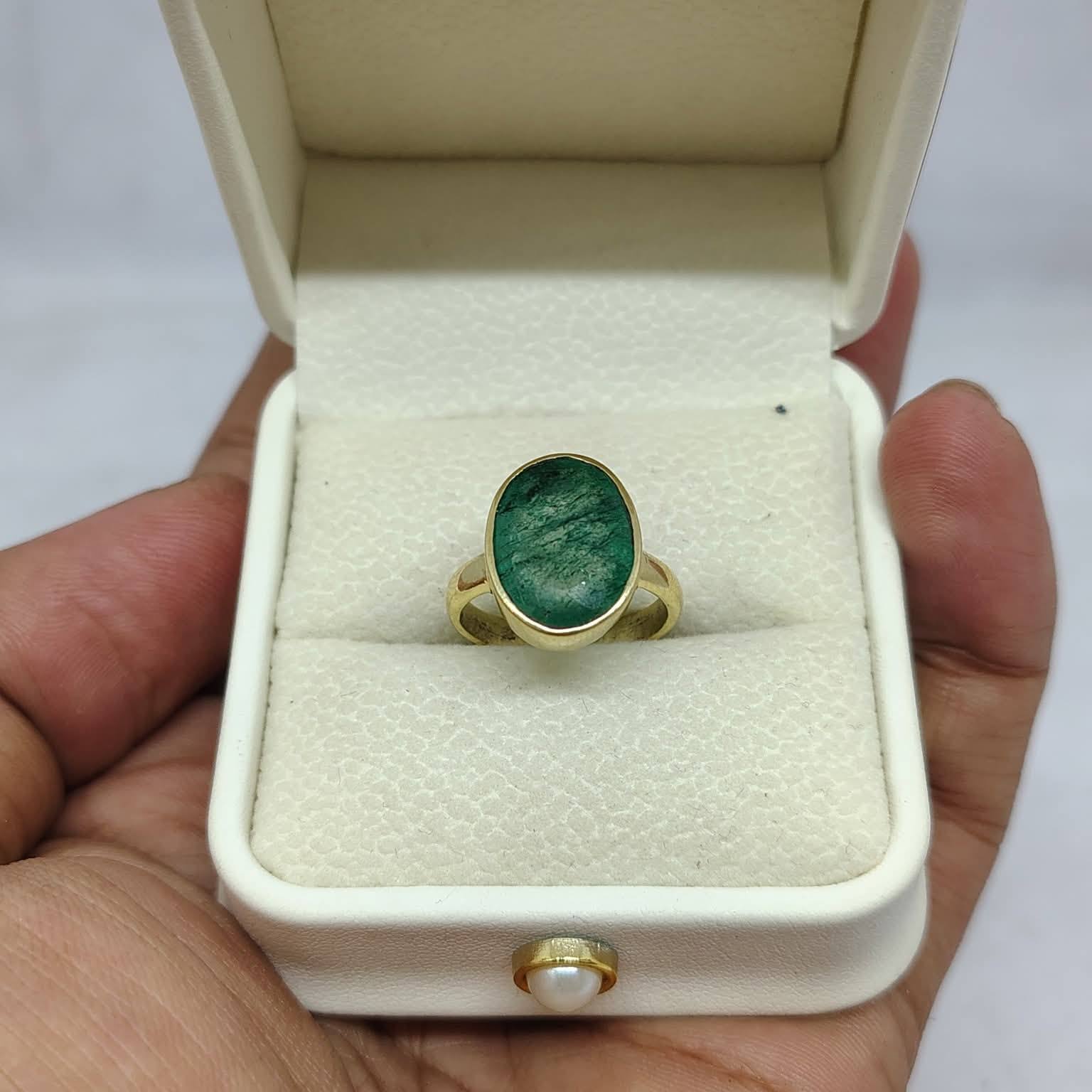 Natural Beryl panna (Emerald) product image