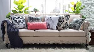 colorful cushions to decorate your home