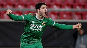 Vinagre picks the ball up on the edge of the box after olympiacos failed to adequately clear doherty's cross from the opposite flank and fires a driven shot over the bar. Olympiakos 1 1 Wolves Match Report Highlights