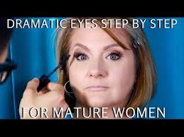 dramatic eyes for women over 40