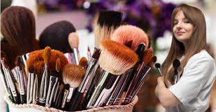 types of makeup brushes essential