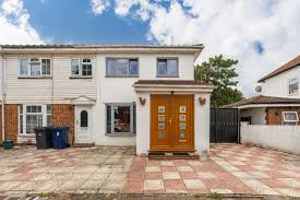3 bedroom houses in southall