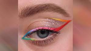 eye makeup top 5 graphic liner designs
