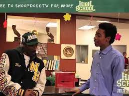 Snoopadelic Films Presents "Mac & Devin Go to High School" starring Wiz  Khalifa & Snoop Dogg "High School Tips" - Vidéo Dailymotion