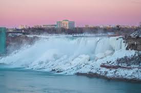 where to stay in niagara falls best