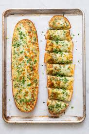 garlic cheese bread with olive oil