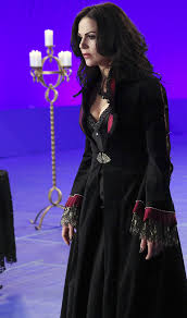 Costume Spotlight Once Upon A Time Regina The Evil Queen Bella.