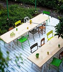 Colorful Outdoor Furniture Pieces To